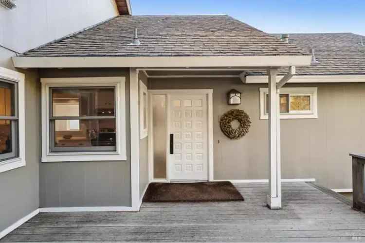 Single-family house For Sale in 116, Maywood Way, San Rafael, California