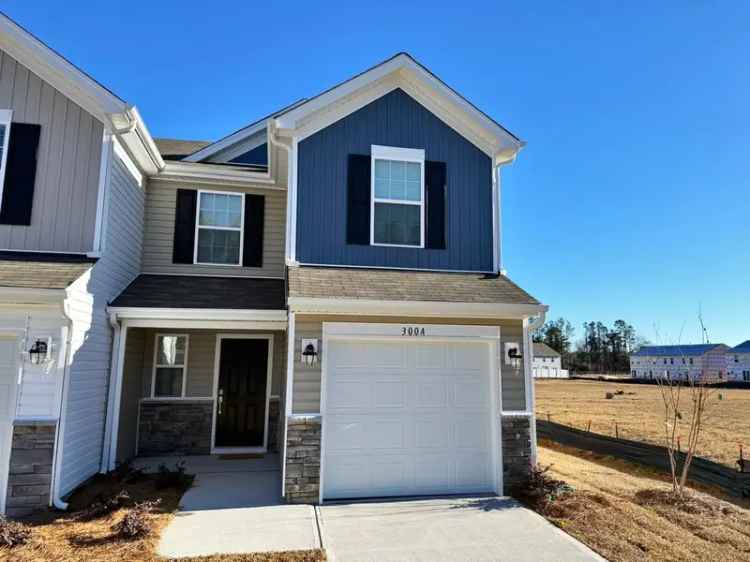 3 Bed 25 Bath Townhome in Village at Boulware Near I 20