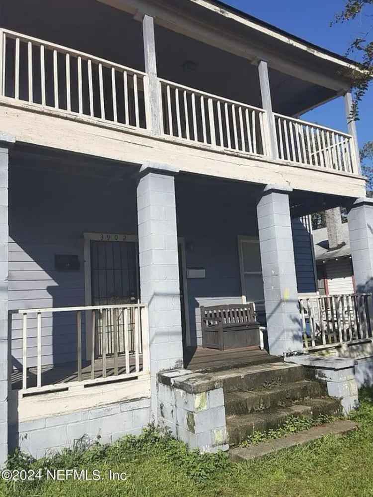 Multi-family house For Sale in Jacksonville, Florida