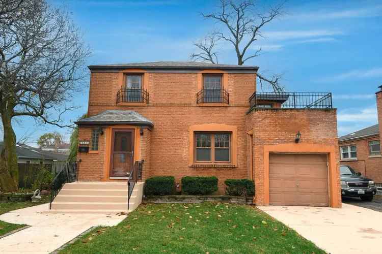 Single-family house For Sale in 11422, South Rockwell Street, Chicago, Illinois