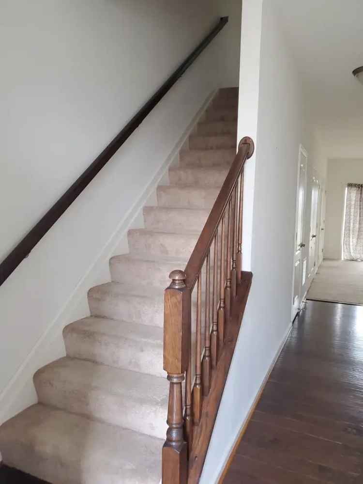 Stunning 3-Level Townhome for Rent in Elkridge MD Near Baltimore