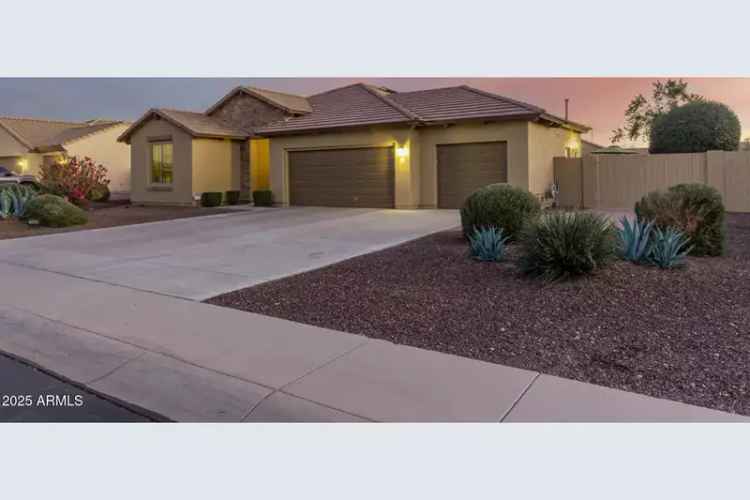 Single-family house For Sale in 11105, East Quintana Avenue, Mesa, Arizona