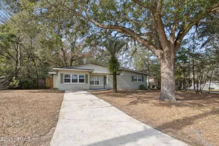 Single-family house For Sale in 2140, Monteau Drive, Jacksonville, Florida