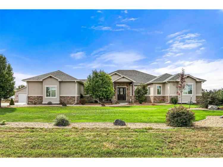 Luxury Ranch Home in Vale View Estates 4 Beds 4 Baths 3400 sq ft