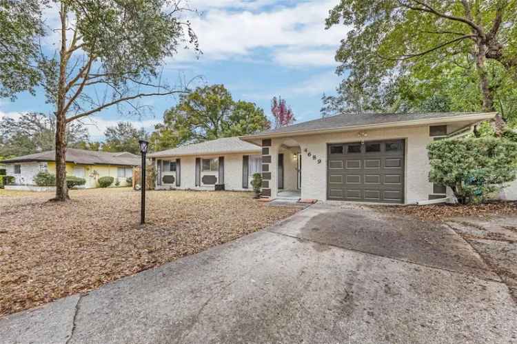 Single-family house For Sale in 4689, Carmel Street, Orlando, Florida