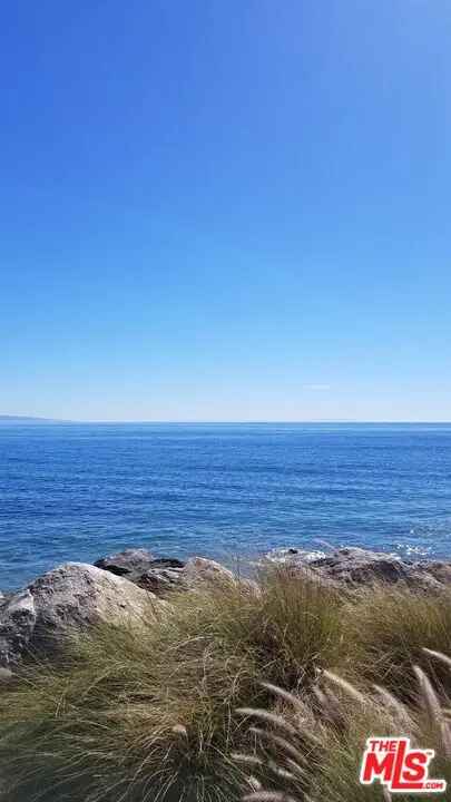 Land For Sale in Malibu, California