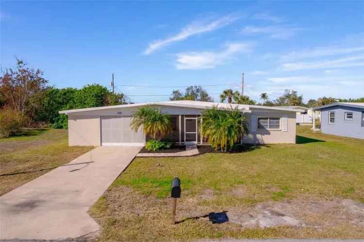 Single-family house For Sale in 258, Seminole Boulevard Northwest, Port Charlotte, Florida