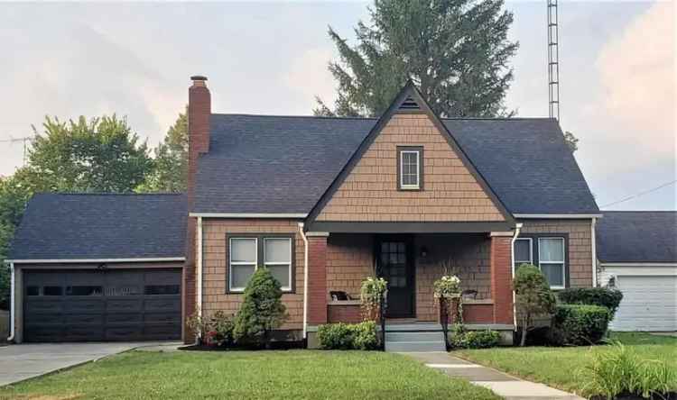 Single-family house For Sale in 2009, South E Street, Richmond, Indiana