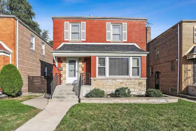 Single-family house For Sale in 8051, South Yates Boulevard, Chicago, Illinois