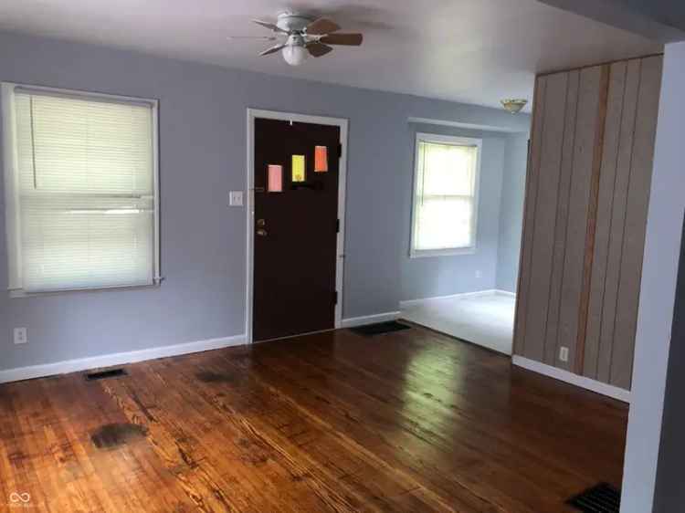 Single-family house For Sale in 1726, North Linwood Avenue, Indianapolis, Indiana