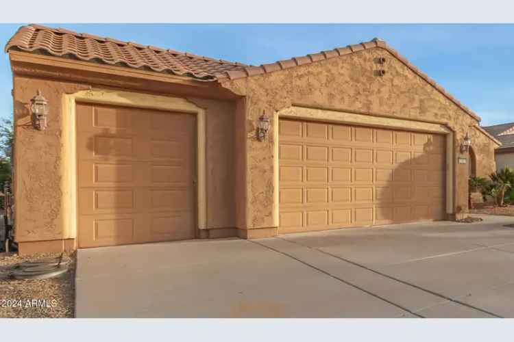 Single-family house For Sale in 21425, North 262nd Drive, Buckeye, Arizona