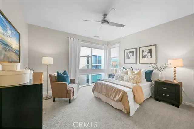 Condo For Sale in Costa Mesa, California