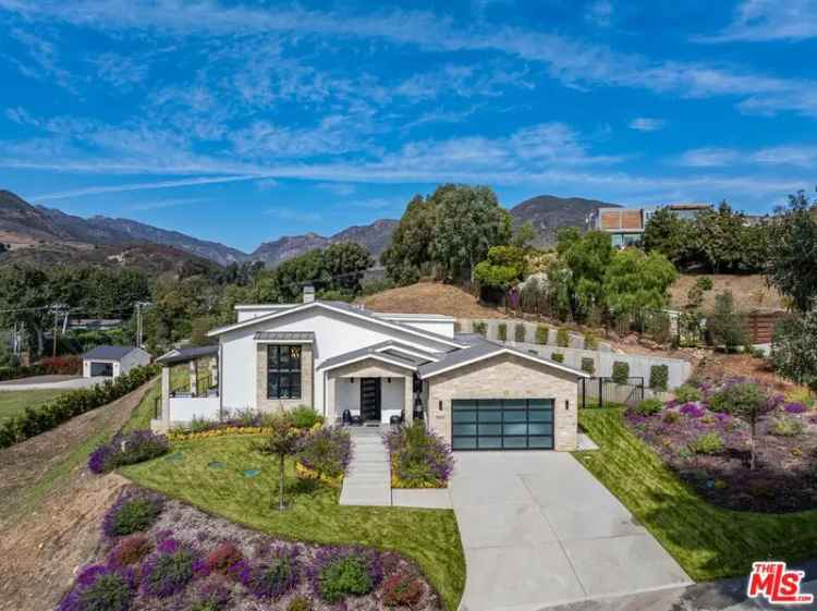 Single-family house For Sale in 5920, Bonsall Drive, Malibu, California