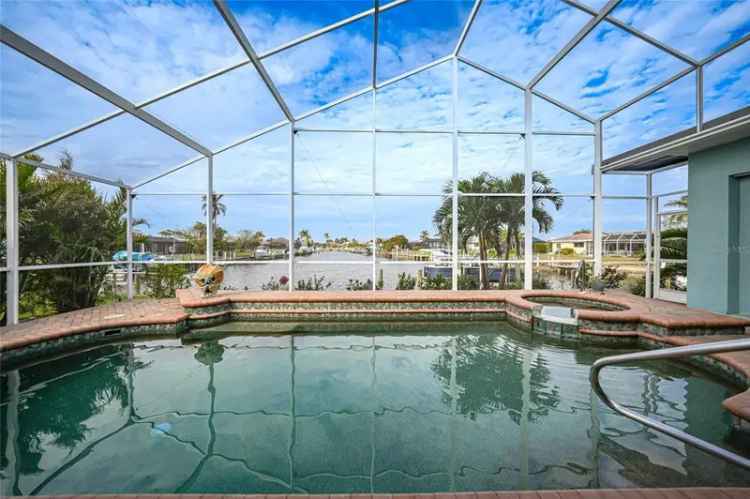 Single-family house For Sale in 1320, Appian Drive, Punta Gorda, Florida