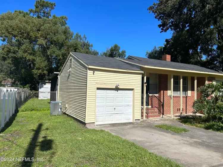 Single-family house For Sale in Jacksonville, Florida