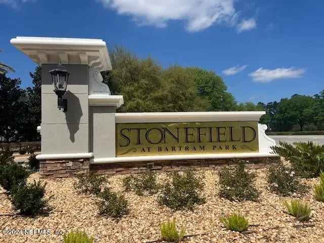 House For Sale in 5791, Parkstone Crossing Drive, Jacksonville, Florida