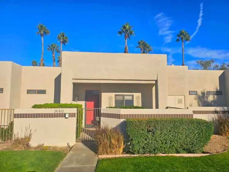 Condo For Sale in Cathedral City, California