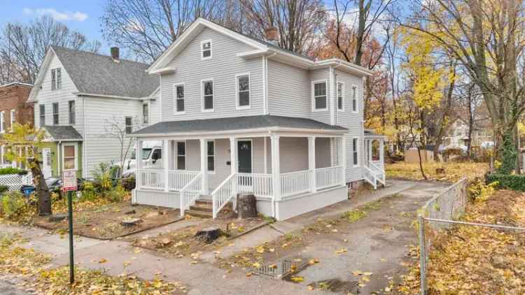 Single-family house For Sale in 132, Ivy Street, New Haven, Connecticut