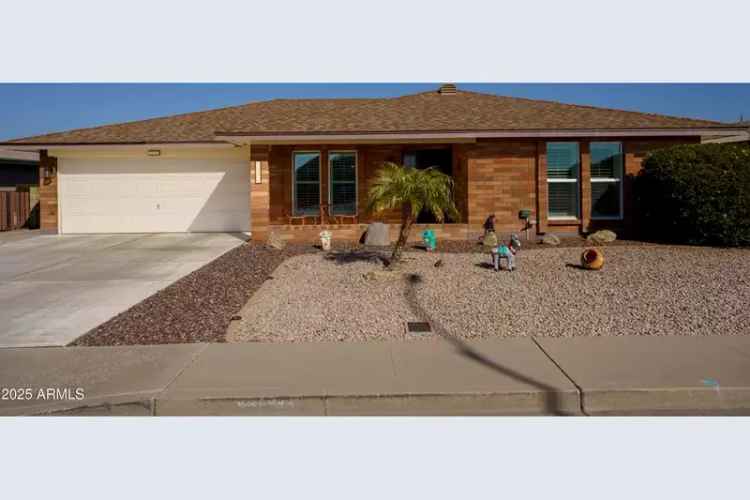 Single-family house For Sale in 7928, East Madero Avenue, Mesa, Arizona