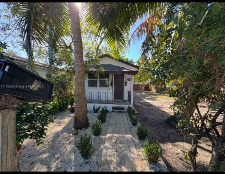 Single-family house For Sale in 1764, Northwest 63rd Street, Miami, Florida