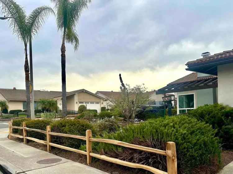 Single-family house For Sale in 16362, Gabarda Road, San Diego, California