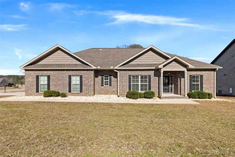 Single-family house For Sale in 9, Overlook Pass, Enterprise, Alabama