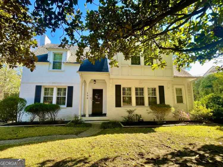 Single-family house For Sale in 198, Pio Nono Avenue, Macon, Georgia