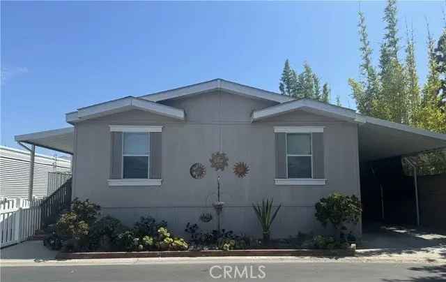 Single-family house For Sale in 11250, Beach Boulevard, Stanton, California