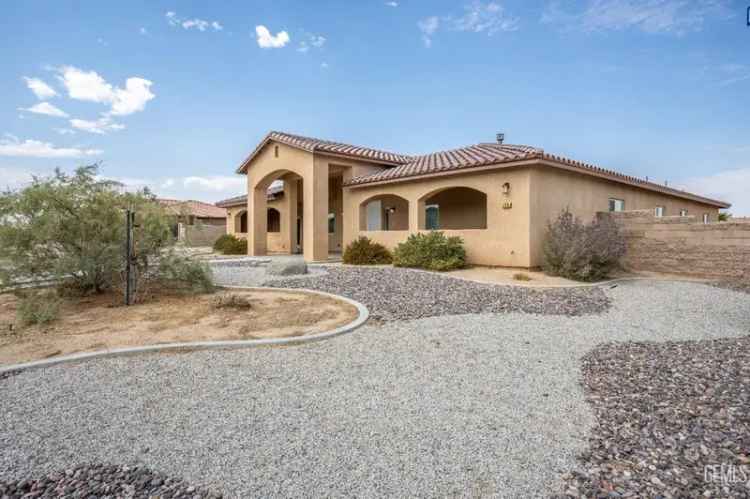 Single-family house For Sale in Ridgecrest, California