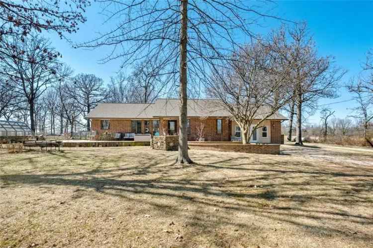 Single-family house For Sale in 10585, Keller Road, Centerton, Arkansas