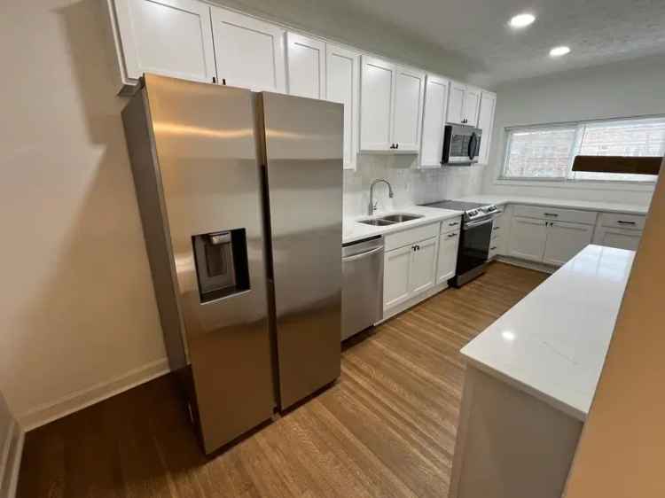 2-Bedroom 2-Bath Apartment for Rent Near IUPUI