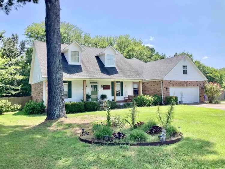 Single-family house For Sale in Conway, Arkansas