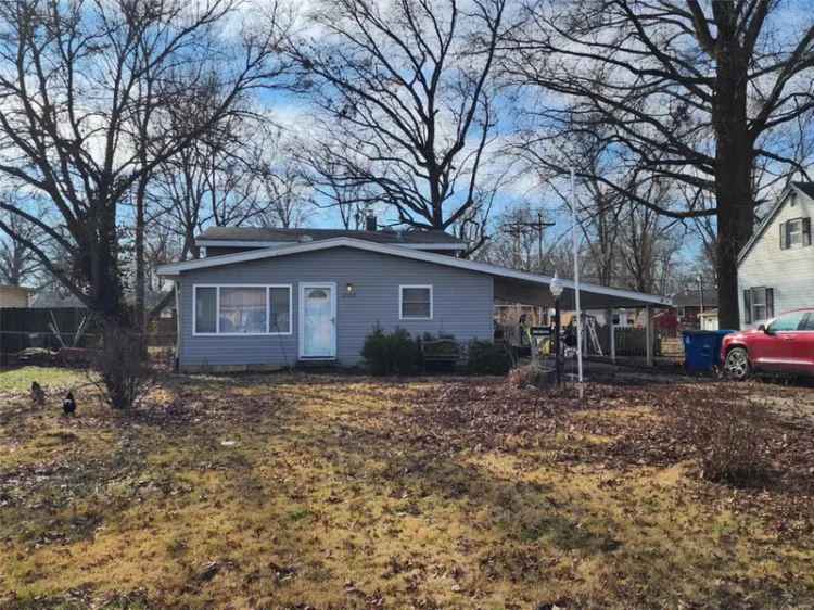 Single-family house For Sale in Granite City, Illinois