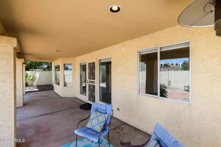 Single-family house For Sale in 822, West Earll Drive, Phoenix, Arizona