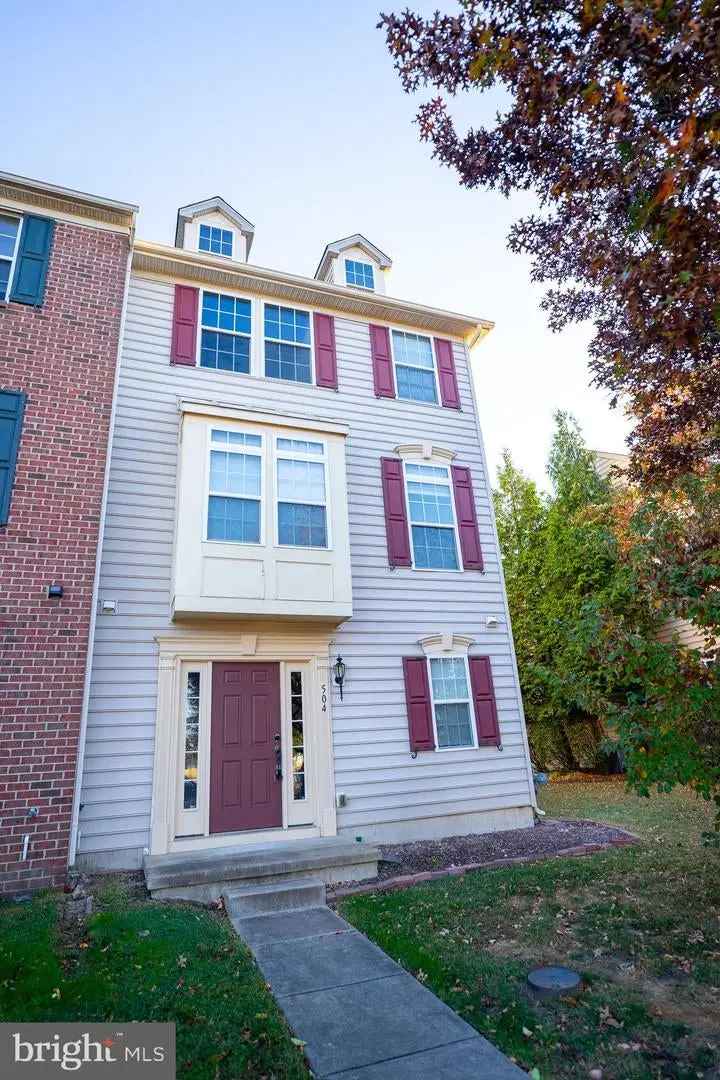 House For Sale in Dover, Delaware