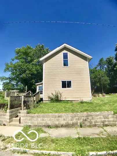 Single-family house For Sale in 1733, Olive Street, Indianapolis, Indiana