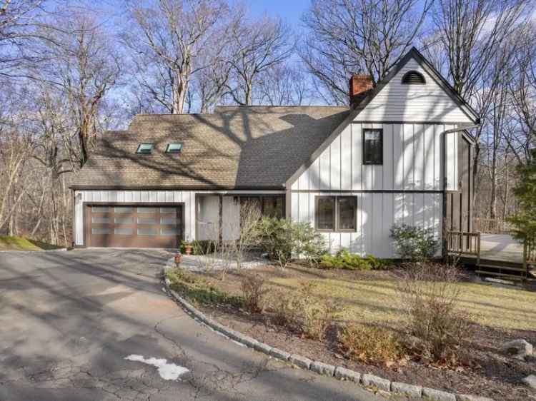 Single-family house For Sale in 256, Wilton Road East, Ridgefield, Connecticut