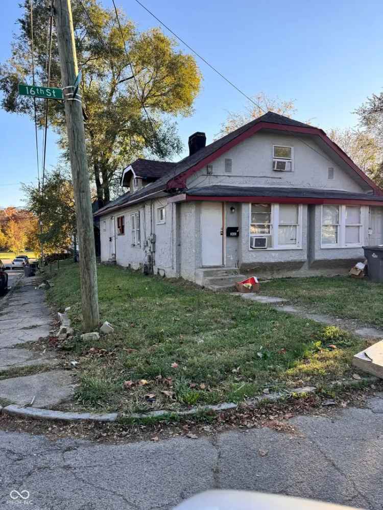 Multi-family house For Sale in 1528, North Tacoma Avenue, Indianapolis, Indiana