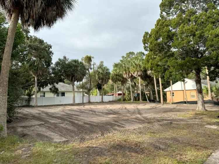 Land For Sale in 784, 27th Avenue South, Saint Petersburg, Florida