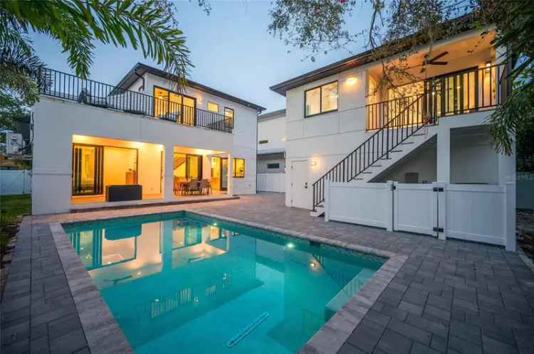 Single-family house For Sale in 2440, Floyd Street, Sarasota, Florida