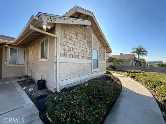 Multi-family house For Sale in 2659, North Canal Street, Orange, California