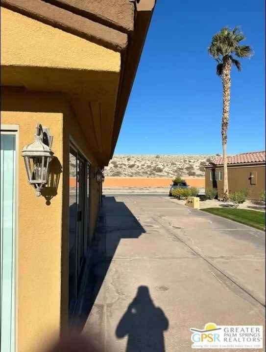 Single-family house For Sale in 86153, Arrowood Avenue, Coachella, California