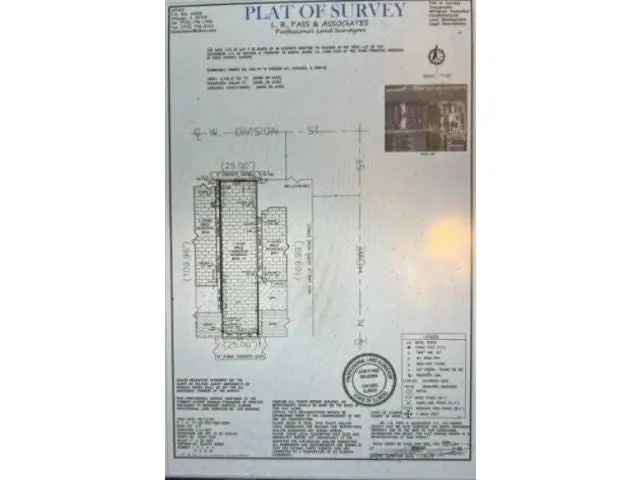 Land For Sale in 647, West Division Street, Chicago, Illinois