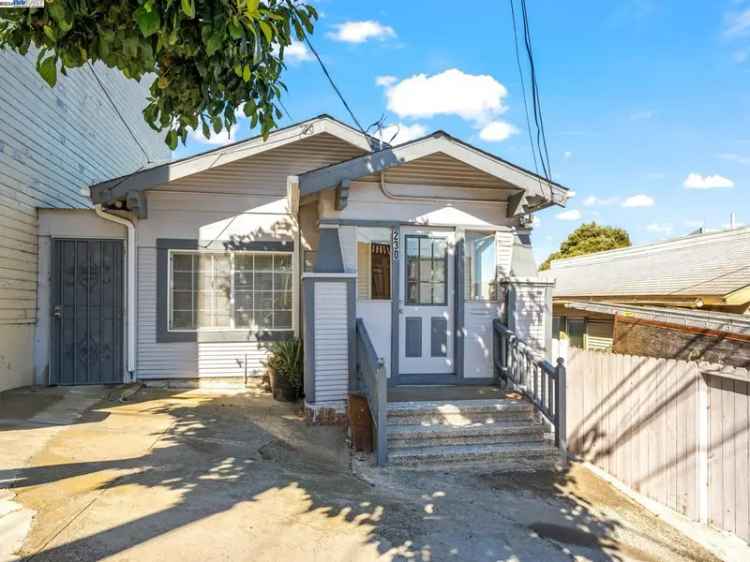 Single-family house For Sale in 230, Rhine Street, Daly City, California