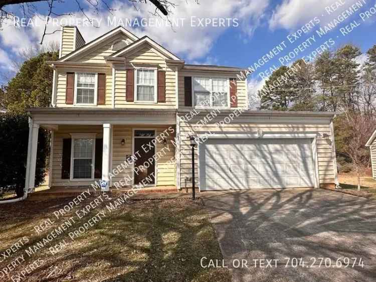 3 Bedroom 2.5 Bath House for Rent in Charlotte NC