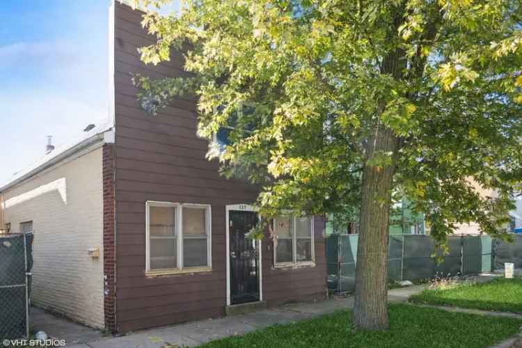 Multi-family house For Sale in 137, East 118th Street, Chicago, Illinois