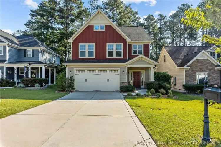 Single-family house For Sale in Aberdeen, North Carolina