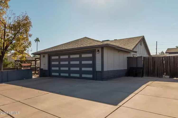 Single-family house For Sale in 213, West Scott Avenue, Gilbert, Arizona